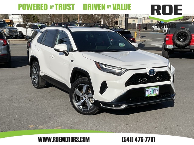 2024 Toyota RAV4 Prime SE